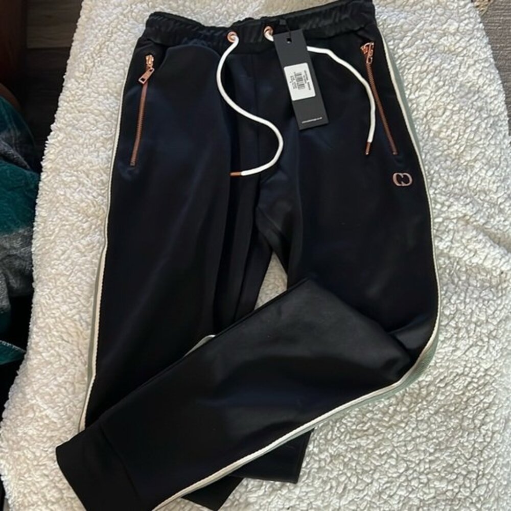 Criminal Damage joggers